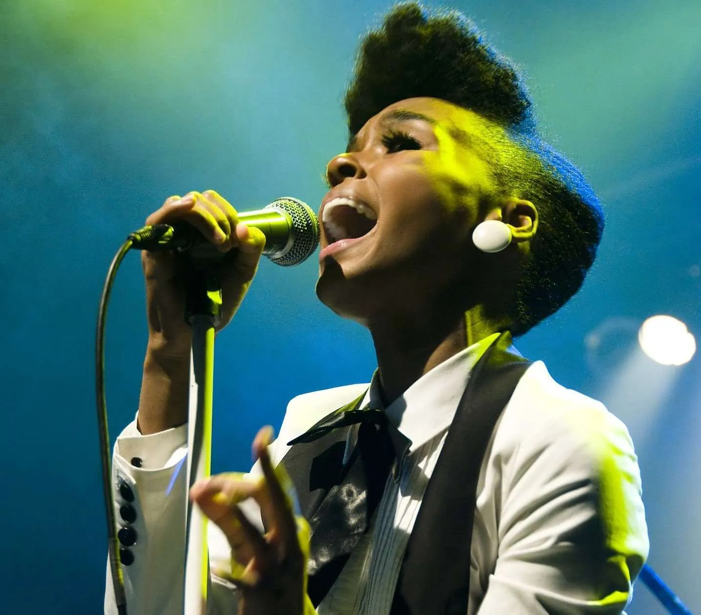 Janelle Monae cropped image