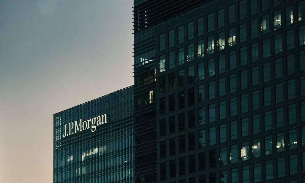 Cropped JP Morgan Chase building